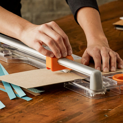 Fiskars | Paper Trimmer | Recycled Rotary Titanium Ø45mm 30cm or A4