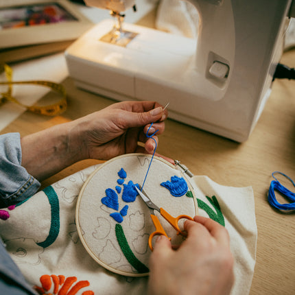 Fiskars | Scissors | Classic Embroidery Curved 10cm