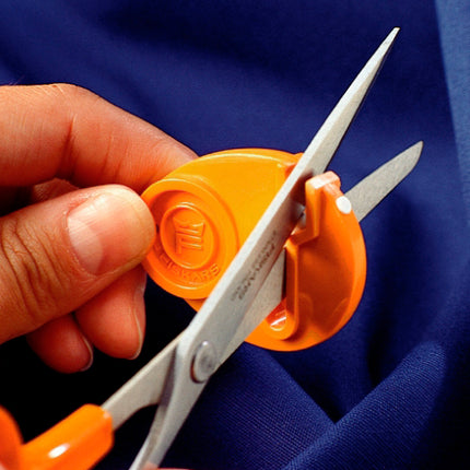 Fiskars | Scissor Sharpener | SewSharp™