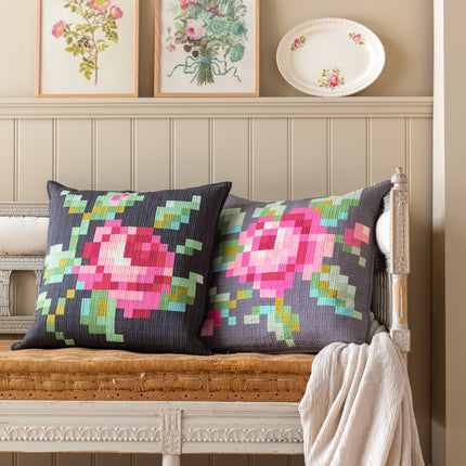 Tilda | Kit de Coussin à Broder Rose de Jardin | Moutarde