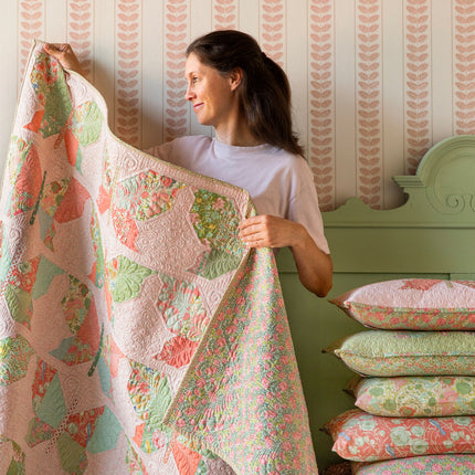 Tilda Songbird | Kit de Courtepointe Papillons Mosaïque | Pêche
