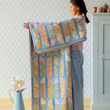 Tilda Songbird | Garden View Quilt Kit | Blue