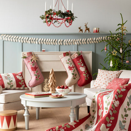 Tilda Joyeux Noël | Kit de courtepointe Oiseaux d'hiver | Bourgogne PRÉCOMMANDE DÉC