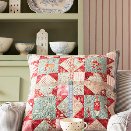 Tilda Joyeux Petit Noël | Kit coussin Étoile de Noël | Rouge/Bleu canard ÉPUISÉ