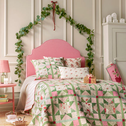 Tilda Merry Little Christmas | Kit de courtepointe Étoile de Noël | Vert/Crème ÉPUISÉ