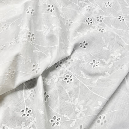 Daisy | Embroidered Cotton | White - Hollies Haberdashery UK