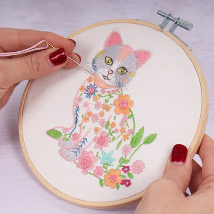 Embroidery Kit with Hoop | Cat - TCK056