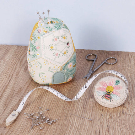 Hobby Gift | Beehive Pincushion | Patchwork Bee - PCBEE\671