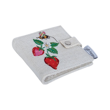 Hobby Gift | Needle Case with Scissors | Strawberry Greenhouse - NCLE\642