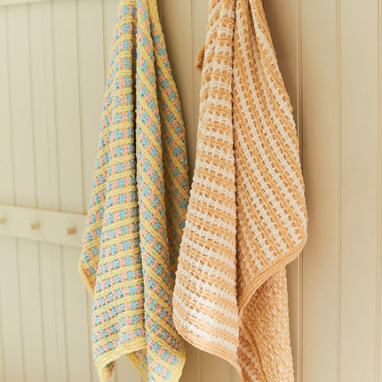 10247 Baby Blanket | Knitted Pattern | Chunky