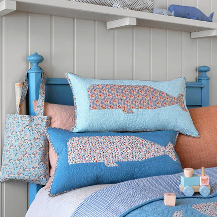 Tilda Creating Memories | Whale Pillow Kit | Dark Blue Tiny Dot -