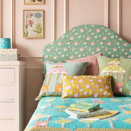 Tilda Sunday Brunch | Walk In The Park Quilt Kit | Aqua | PRE ORDER FEBRUARY - 