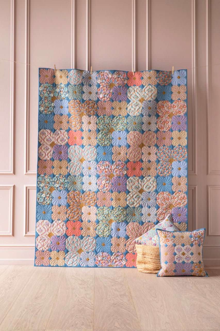 Tilda Wallflower | Wallflower Quilt Kit | Prussian PRE ORDER JUNE