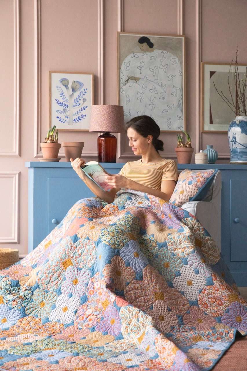 Tilda Wallflower | Wallflower Quilt Kit | Prussian PRE ORDER JUNE