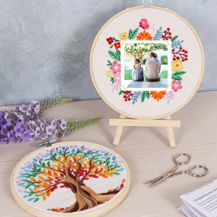 Trimits | Embroidery Kit | Floral Photo Frame - TCK076