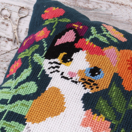 Trimits | Half Stitch Tapestry Kit | Cushion | Cat - GCS111