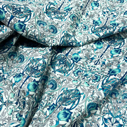 William Morris | Cotton Lawn | Turquoise - Hollies Haberdashery UK