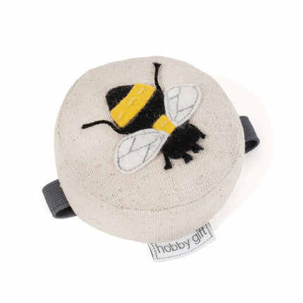 Wrist Strap Pincushion | Hobby Gift | Appliqué Bee - PCW\347